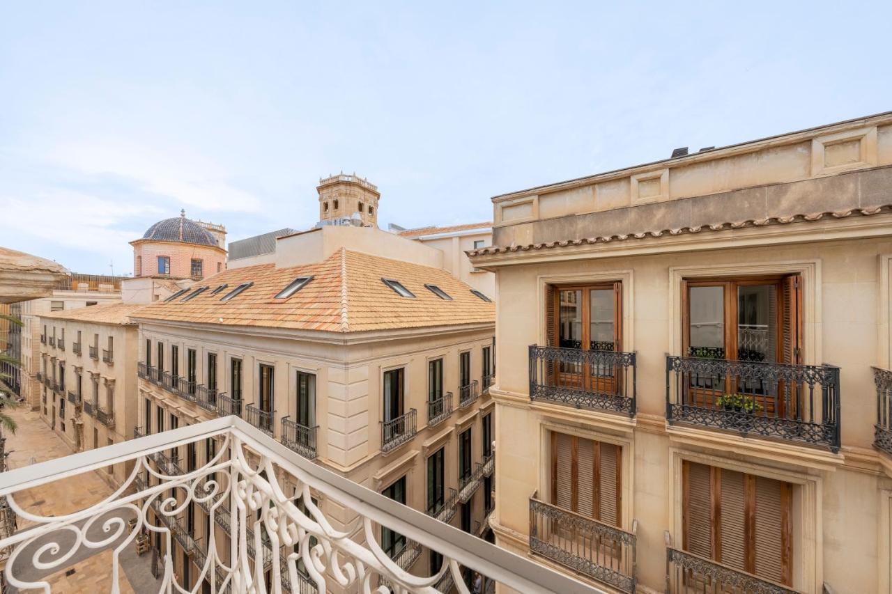 Tandem Portico Alicante Suites エクステリア 写真