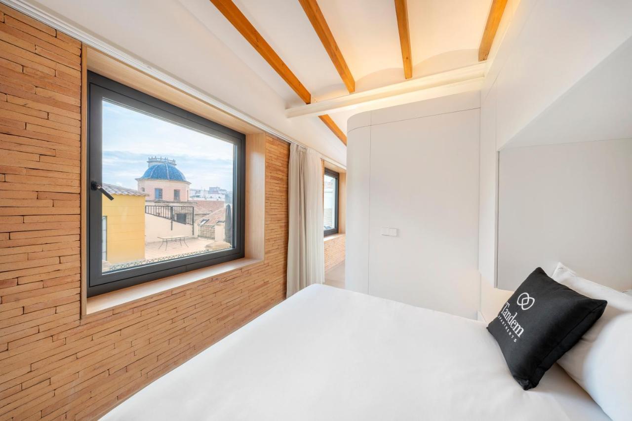 Tandem Portico Alicante Suites エクステリア 写真