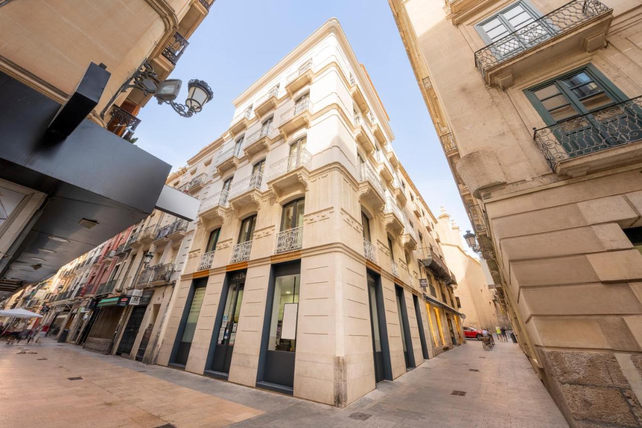 Tandem Portico Alicante Suites エクステリア 写真